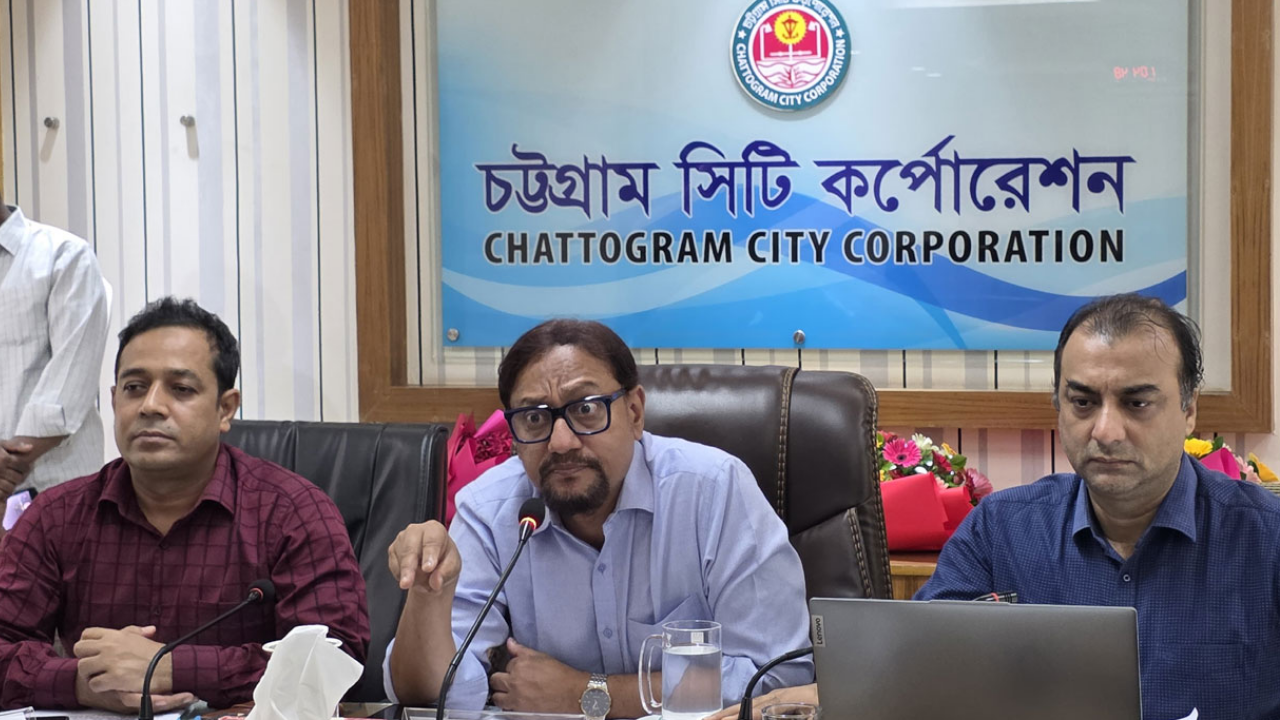 চট্টগ্রামকে পরিচ্ছন্ন ও আধুনিক শহর হিসেবে গড়ে তোলা হবে: চসিক মেয়র